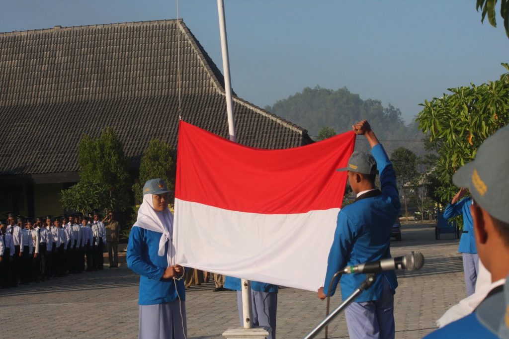 Masa Pengenalan Lingkungan Sekolah (MPLS) dan Hari Pertama Masuk Sekolah