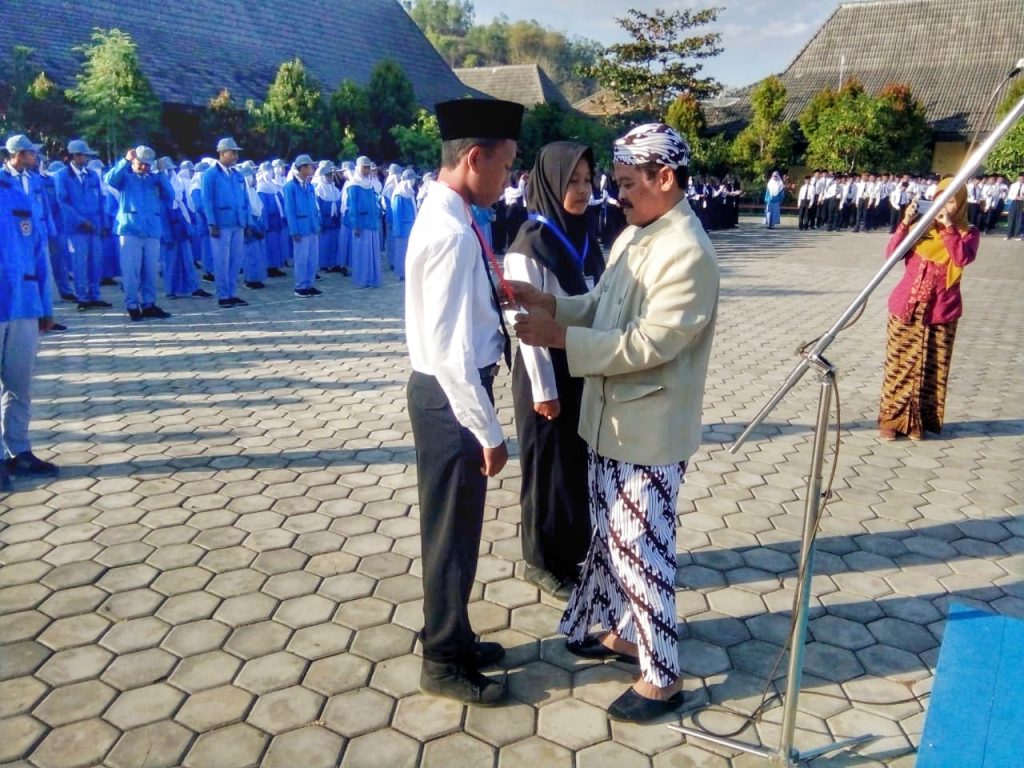 MASA PENGENALAN LINGKUNGAN SEKOLAH PESERTA DIDIK BARU SMK NEGERI 1 PRACIMANTORO TAHUN AJARAN 2019/2020